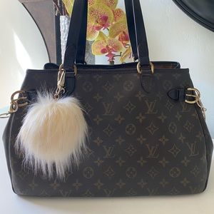 Authentic Louis Vuitton Batignolles